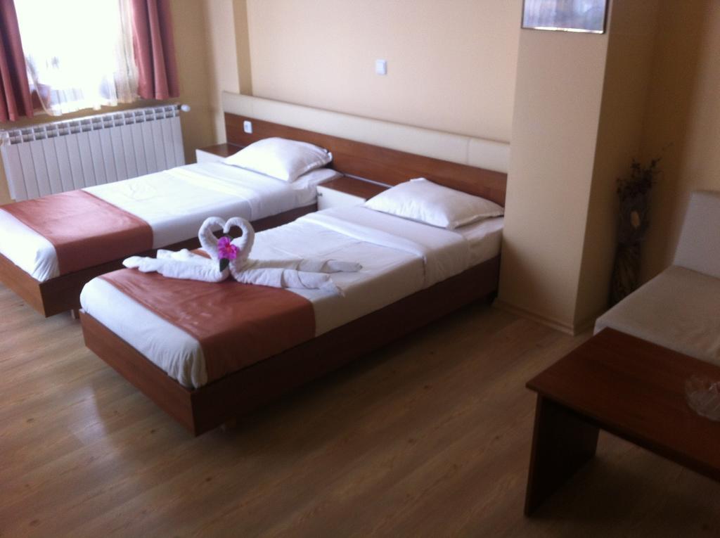 Rusenski Lom Hotel Koshov Exterior photo